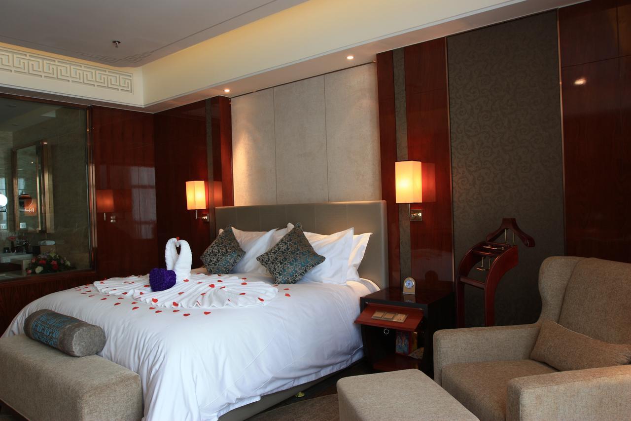 Xining Sapphire Hotel Exteriör bild